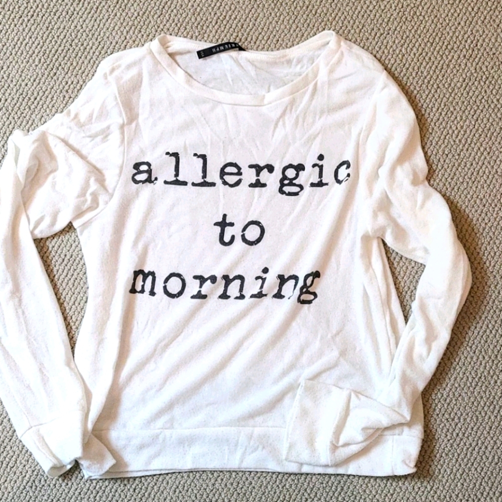 Graphic lightweight sweatshirt
